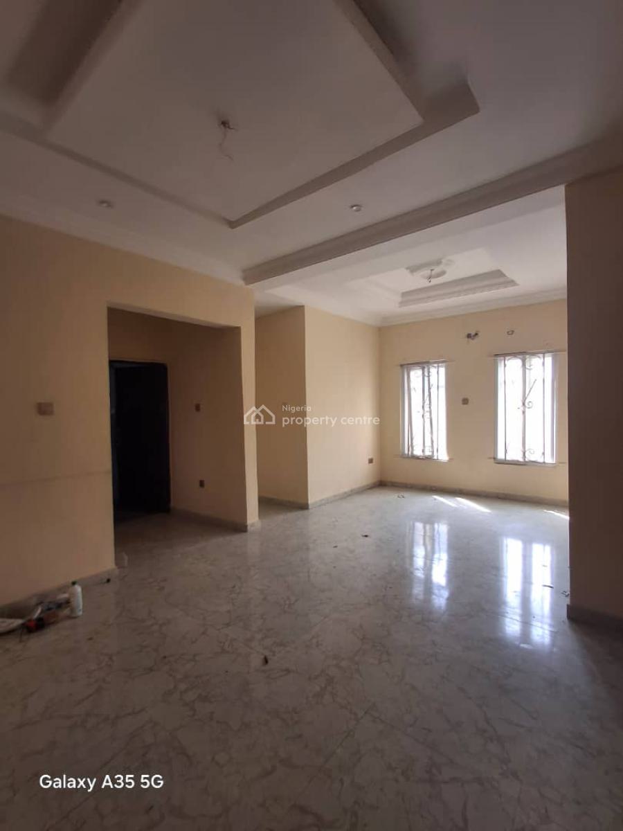 Well Maintained 2 Bedroom Apartment, Abraham Adesanya, Ogombo, Ajah, Lagos, Flat / Apartment for Rent