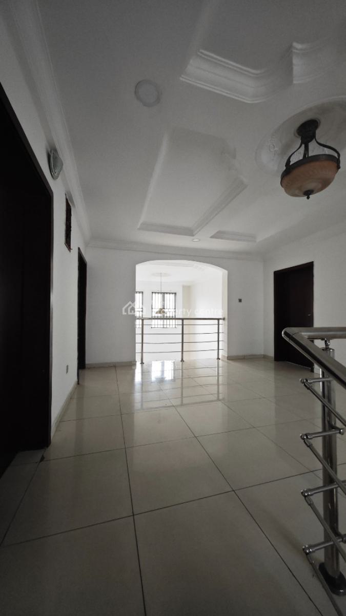 4 Bedrooms Detached House, Off Admiralty Way, Lekki Phase 1, Lekki, Lagos, Detached Duplex for Rent