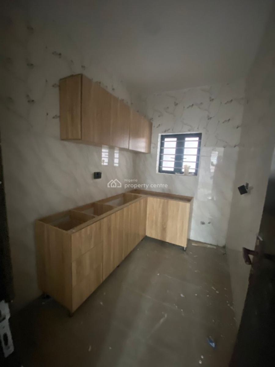 Brand New 2 Bedrooms Luxury Apartment, Badore Road, Ajah, Lagos, Flat / Apartment for Rent