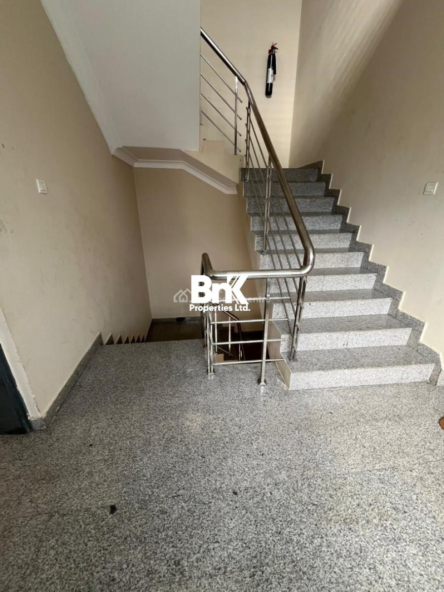 3 Bedroom Apartment with 1 Room Bq, Banana Island, Ikoyi, Lagos, Flat / Apartment for Rent