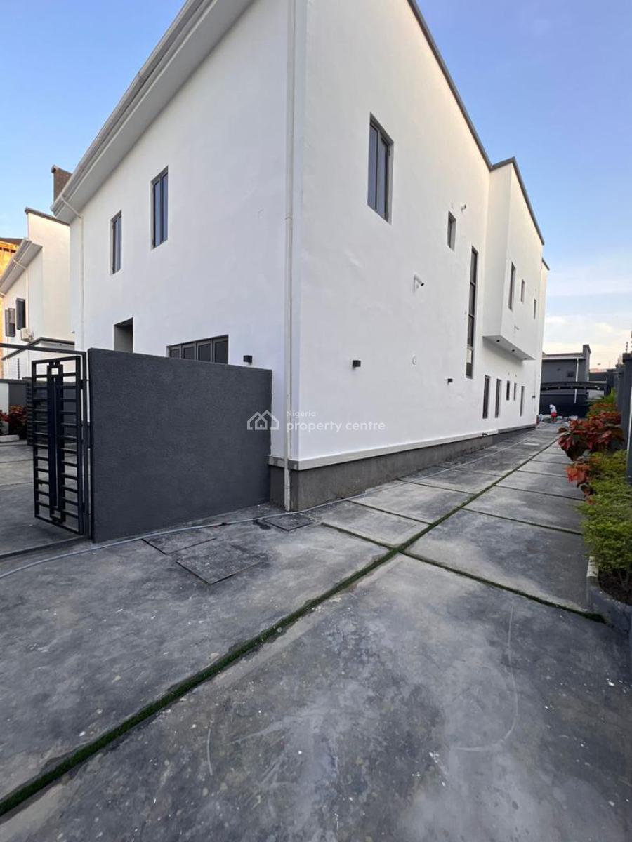 Newly Built 6 Bedroom Detached Duplex with Bq, Guzape Main, Guzape District, Abuja, Terraced Duplex for Sale