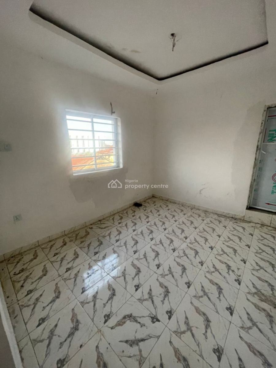 Standard and Spacious Mini Flat, Off Pedro, Shomolu, Lagos, Mini Flat (room and Parlour) for Rent