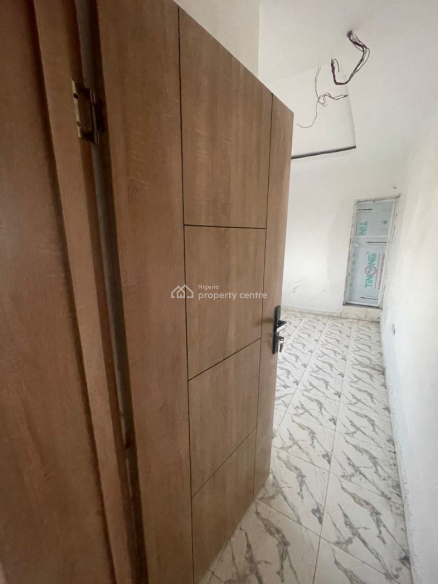 Standard and Spacious Mini Flat, Off Pedro, Shomolu, Lagos, Mini Flat (room and Parlour) for Rent