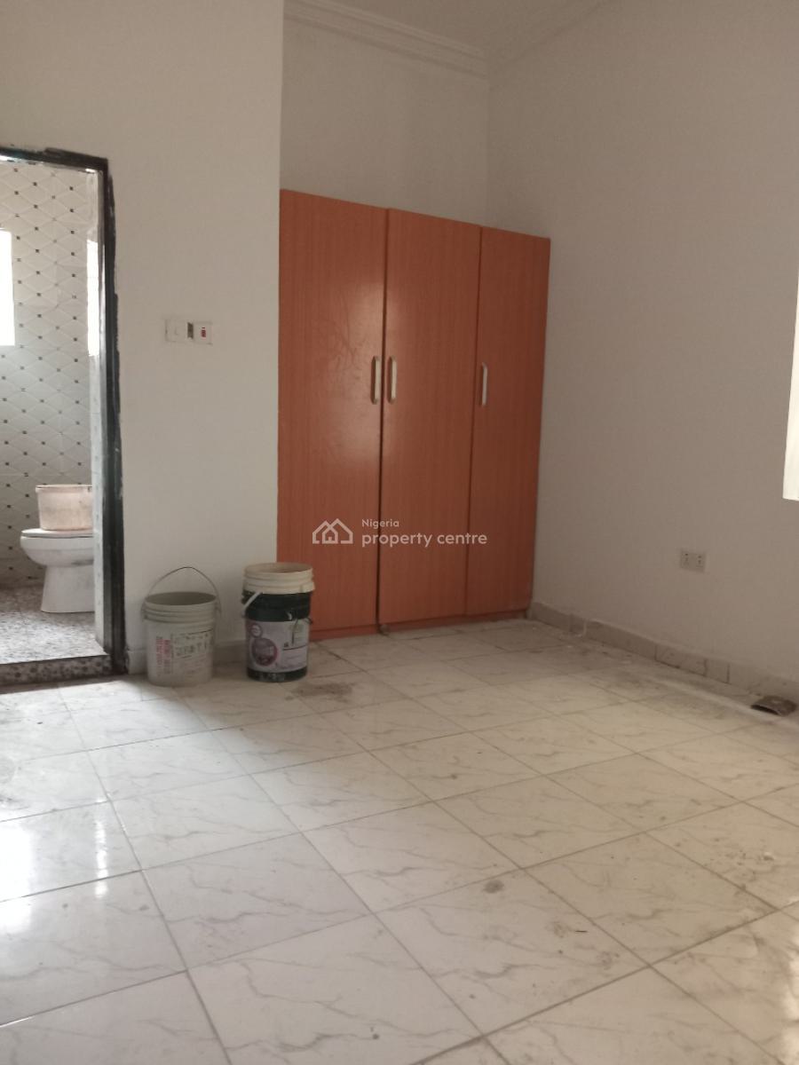 Newly Built Room and Parlour Upstairs with 2 Toilet, Blenco Axis, Sangotedo, Ajah, Lagos, Mini Flat (room and Parlour) for Rent