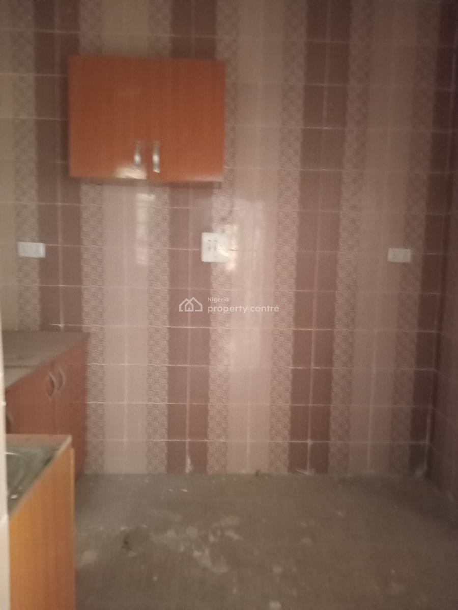 Newly Built Room and Parlour Upstairs with 2 Toilet, Blenco Axis, Sangotedo, Ajah, Lagos, Mini Flat (room and Parlour) for Rent