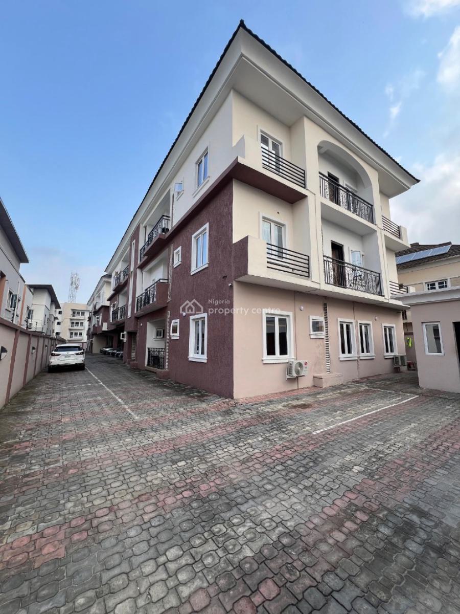 3 Bedroom Apartment with a Bq, Agungi, Lekki, Lagos, Flat / Apartment for Rent