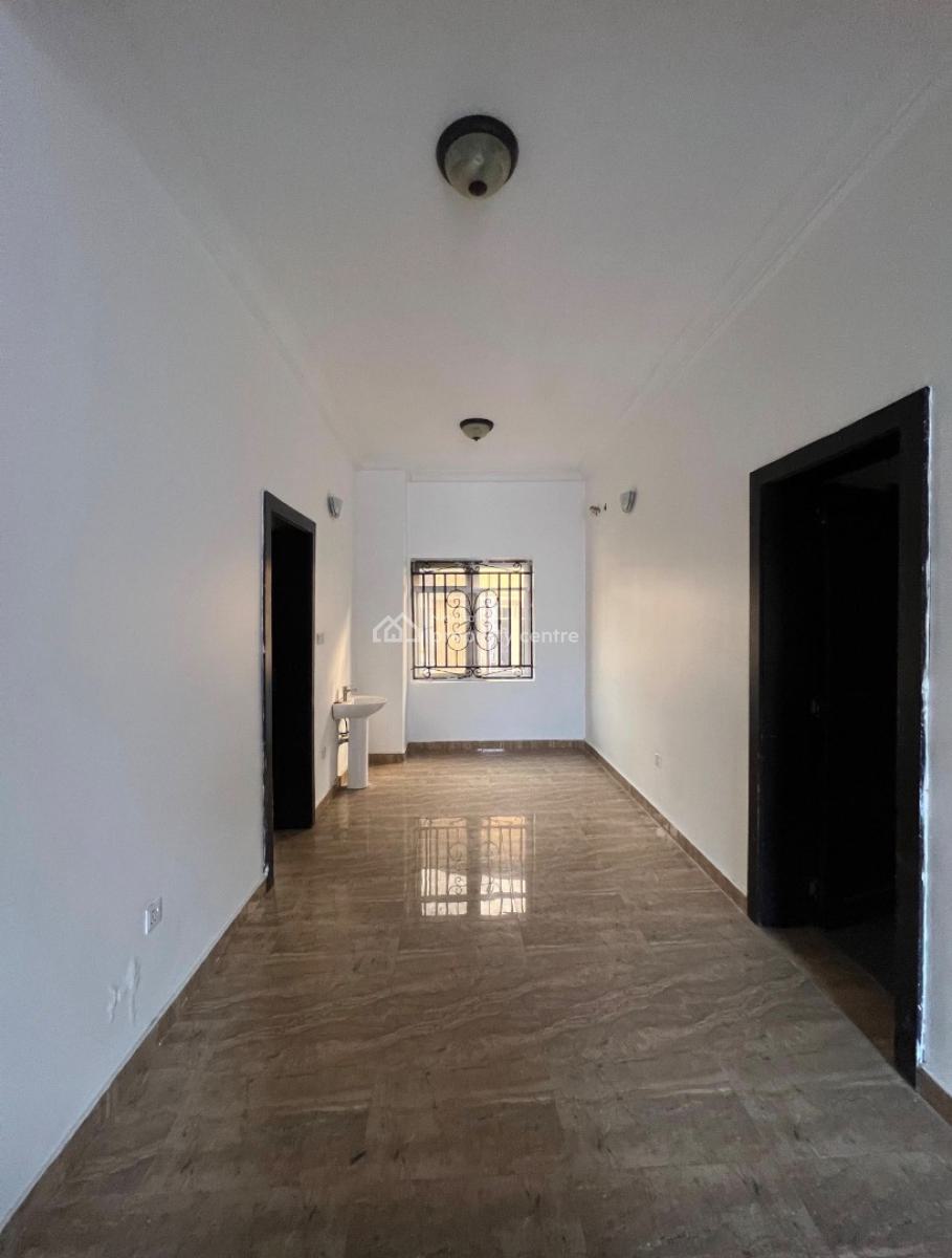 3 Bedroom Apartment with a Bq, Agungi, Lekki, Lagos, Flat / Apartment for Rent