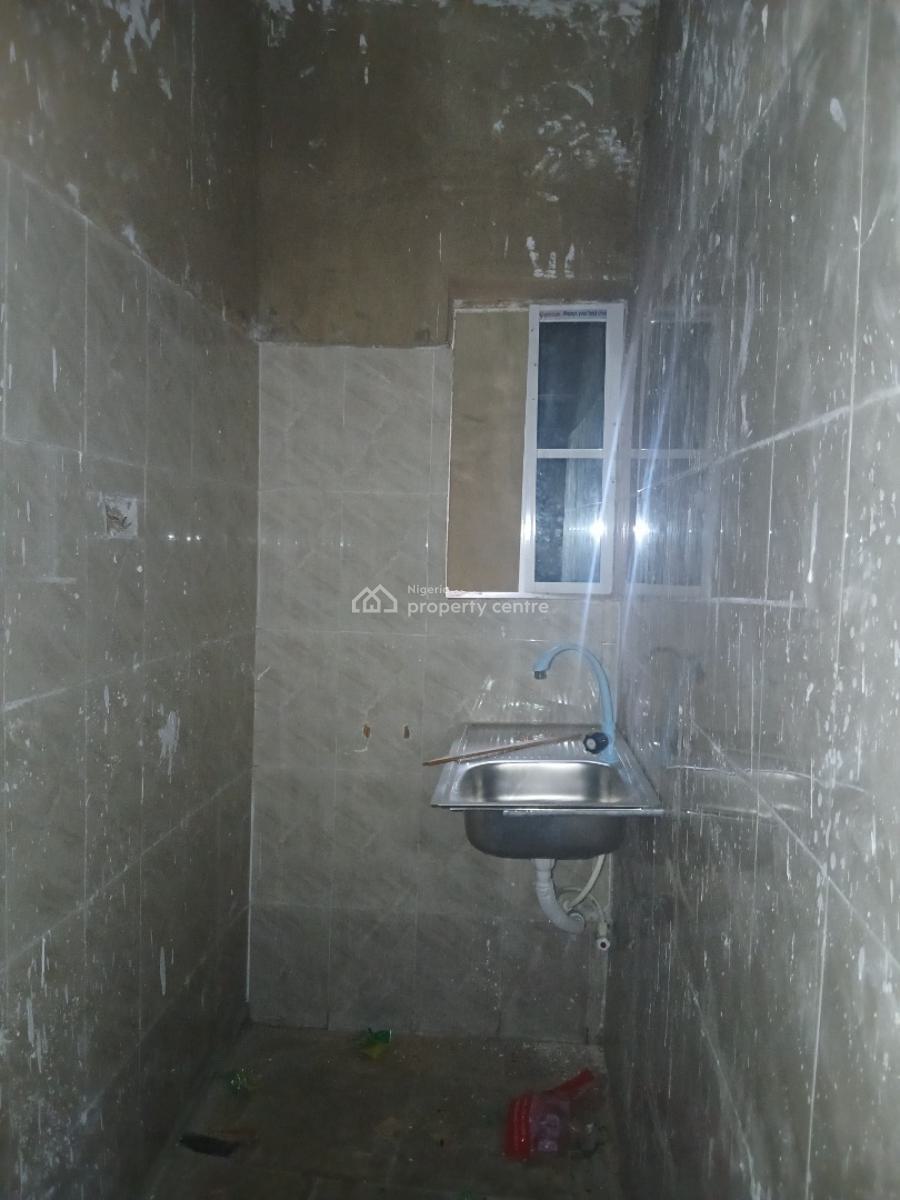 a Lovely Fantastic House, Yaba, Lagos, Mini Flat (room and Parlour) for Rent