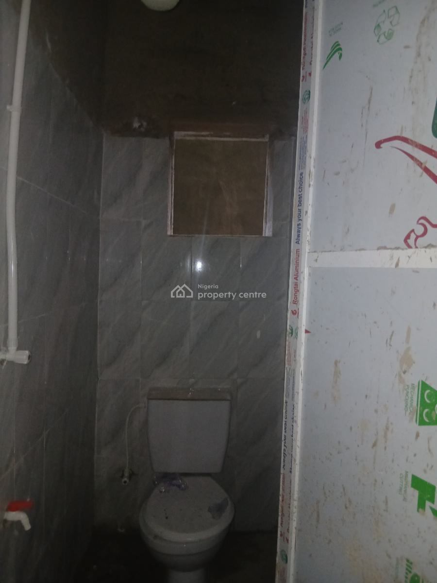 a Lovely Fantastic House, Yaba, Lagos, Mini Flat (room and Parlour) for Rent