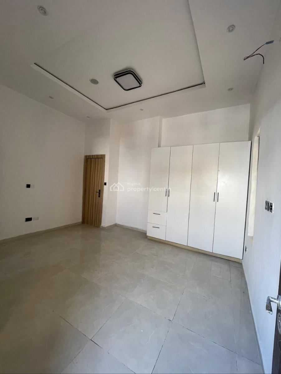 Brand New 2 𝐁𝐄𝐃𝐑𝐎𝐎𝐌 Terraced 𝐃𝐔𝐏𝐋𝐄𝐗, Ajah, Ajah, Lagos, Terraced Duplex for Rent