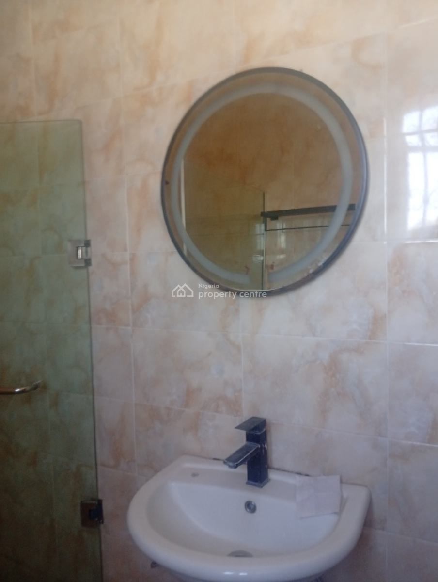 2 Bedroom Block of Flat, Guzape District, Abuja, Flat / Apartment for Rent