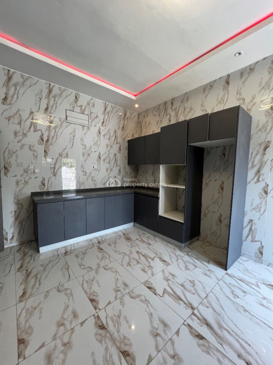 2 Bedrooms Terraced Duplex, Monastery Road, By Novare Mall, Sangotedo, Ajah, Lagos, Terraced Duplex for Sale