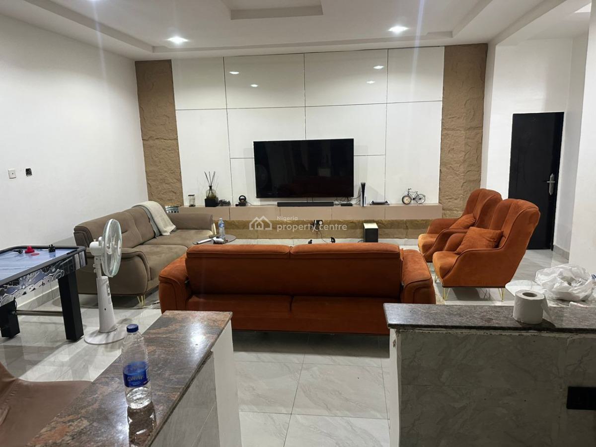 Unfurnished 2 Bedroom Apartment, Katampe, Abuja, Flat / Apartment for Rent