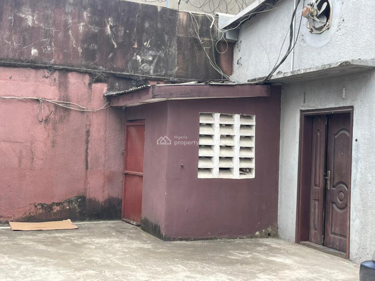 2 Bay Warehouse, Agege Motor Road, Mushin, Lagos, Warehouse for Sale