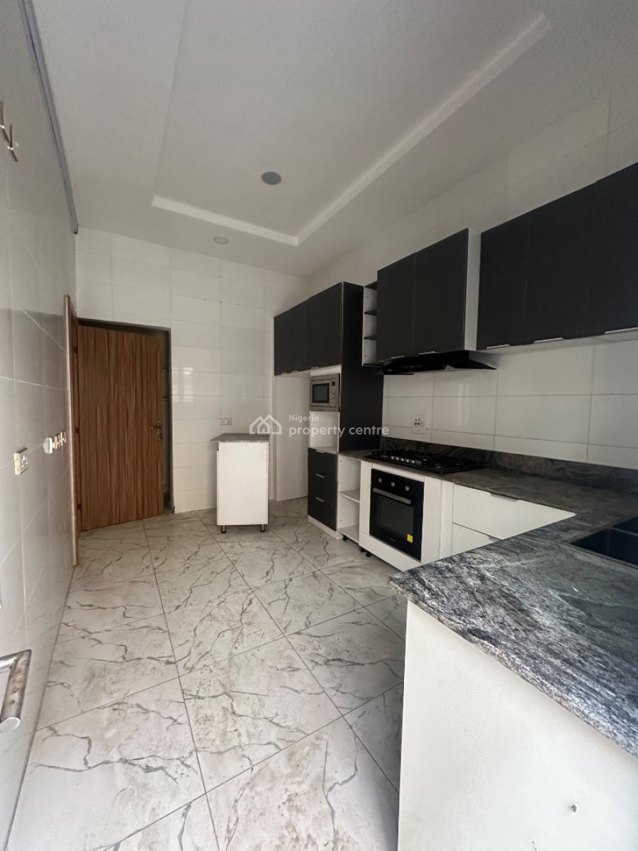 4 𝐁𝐄𝐃𝐑𝐎𝐎𝐌 𝐓𝐄𝐑𝐑𝐀𝐂𝐄 𝐃𝐔𝐏𝐋𝐄𝐗, Orchid, Lekki, Lekki Phase 2, Lekki, Lagos, Terraced Duplex for Rent