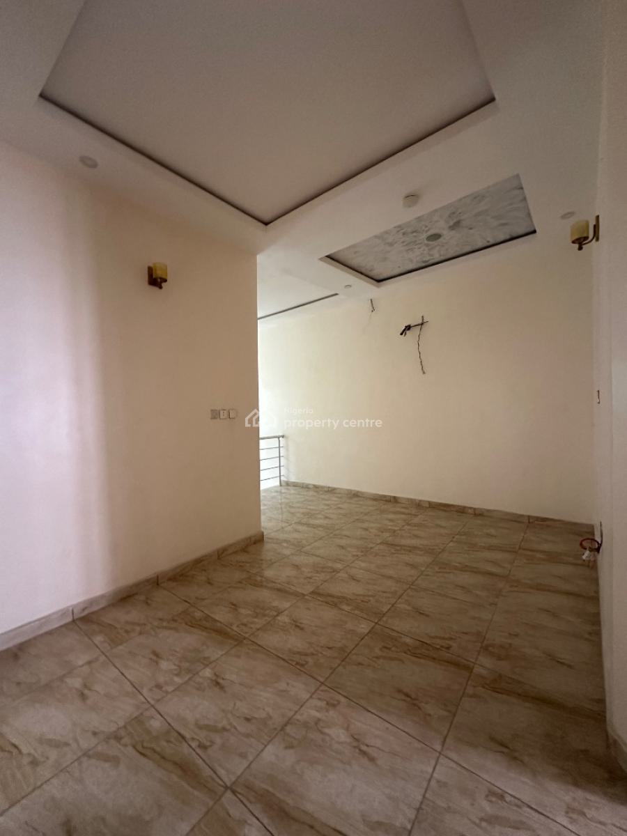 4 𝐁𝐄𝐃𝐑𝐎𝐎𝐌 𝐓𝐄𝐑𝐑𝐀𝐂𝐄 𝐃𝐔𝐏𝐋𝐄𝐗, Orchid, Lekki, Lekki Phase 2, Lekki, Lagos, Terraced Duplex for Rent