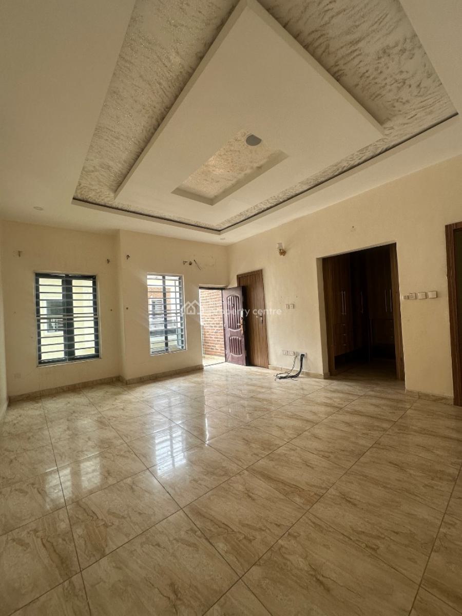 4 𝐁𝐄𝐃𝐑𝐎𝐎𝐌 𝐓𝐄𝐑𝐑𝐀𝐂𝐄 𝐃𝐔𝐏𝐋𝐄𝐗, Orchid, Lekki, Lekki Phase 2, Lekki, Lagos, Terraced Duplex for Rent