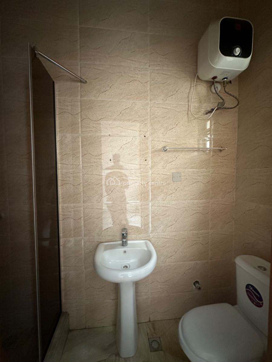 4 𝐁𝐄𝐃𝐑𝐎𝐎𝐌 𝐓𝐄𝐑𝐑𝐀𝐂𝐄 𝐃𝐔𝐏𝐋𝐄𝐗, Orchid, Lekki, Lekki Phase 2, Lekki, Lagos, Terraced Duplex for Rent