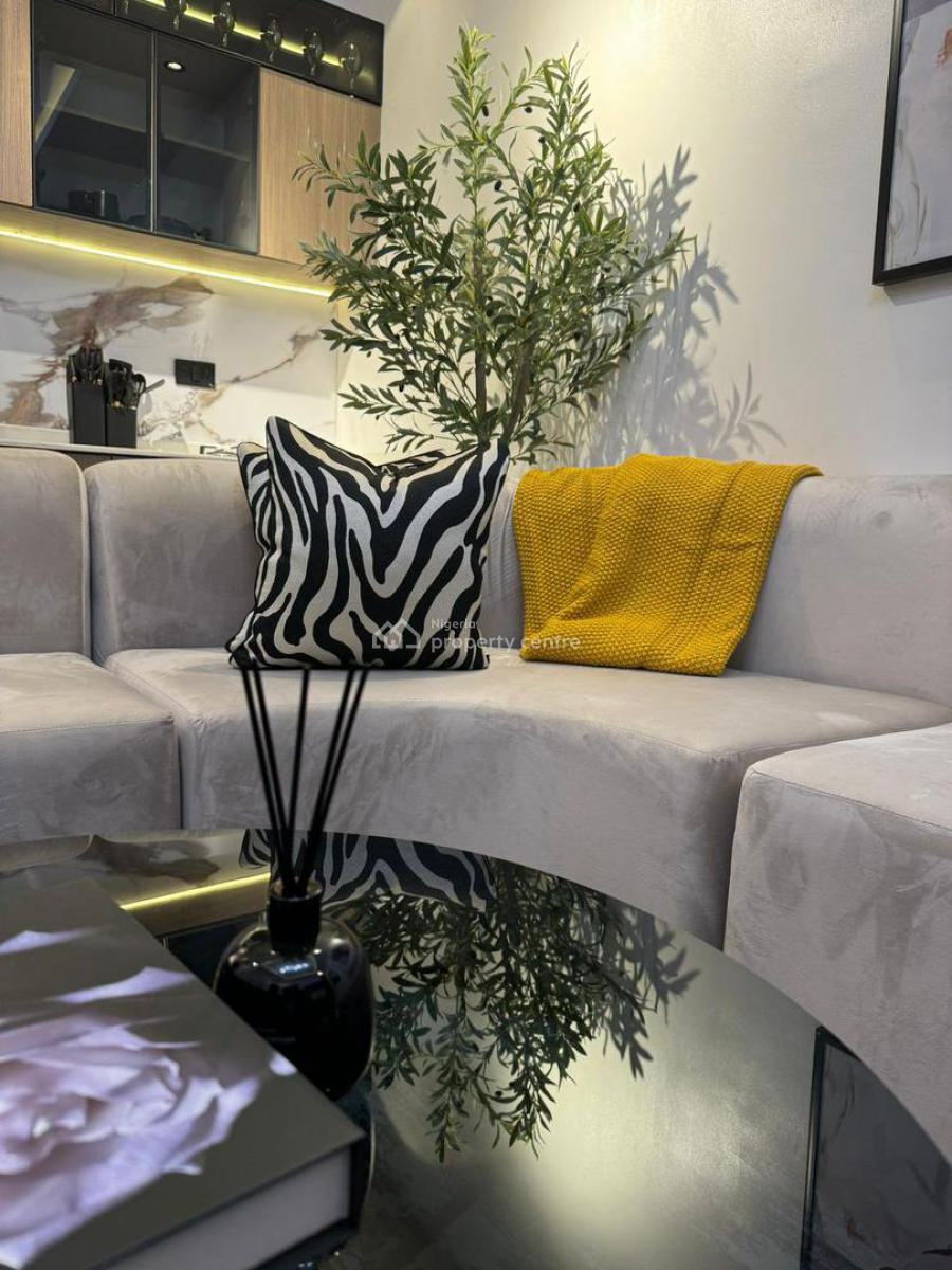 Luxury 1 Bedroom Apartment, Lekki Phase 1, Lekki, Lagos, Flat / Apartment Short Let