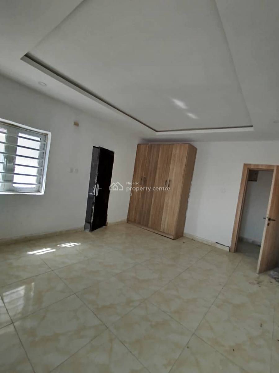 Lovely 3 Bedroom Apartment Without Bq on a Tarred Road, Jahi, Abuja, Flat / Apartment for Rent