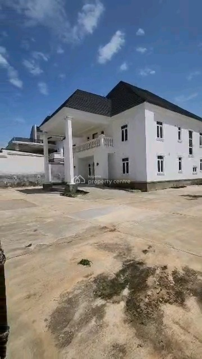 Prime 6-bedroom Fully Detached Duplex with Bq, (diplomatic Zone), Just Minutes After Commonwealth, Guzape District, Abuja, Detached Duplex for Sale