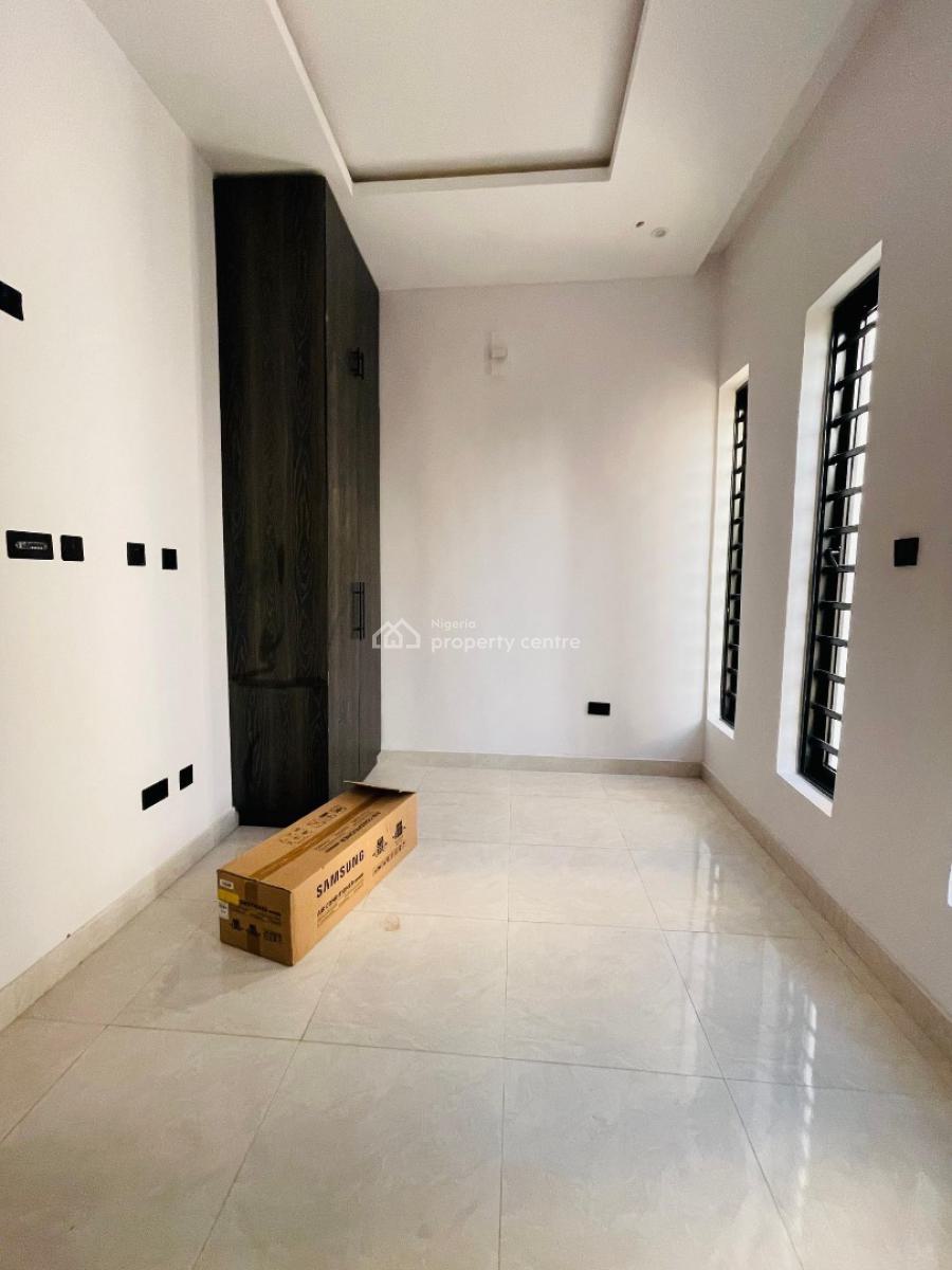 Screaming Luxury 6 Bedroom Fully Detached Duplex Plus Bq, Gra Phase 2, Magodo, Lagos, House for Sale