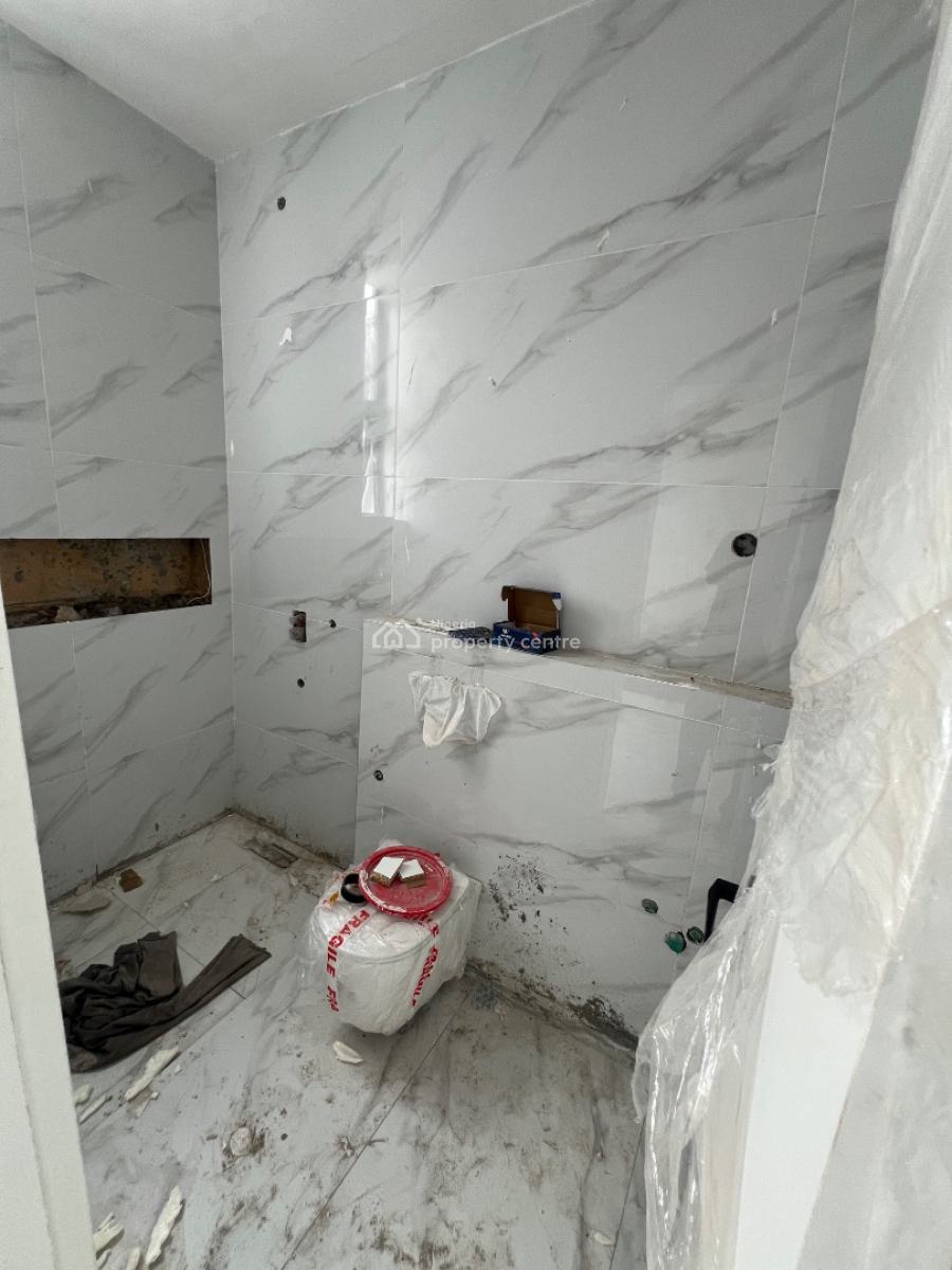 1 Bedroom Apartment, Lekki Phase 1, Lekki, Lagos, Flat / Apartment for Sale