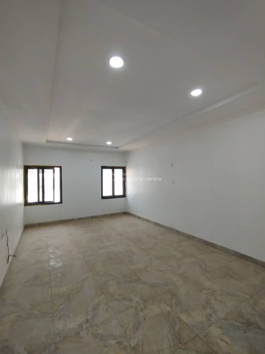 Lovely 3 Bedroom Flat in an Estate on The Ground Floor & Without Bq, Jahi, Abuja, Flat / Apartment for Rent