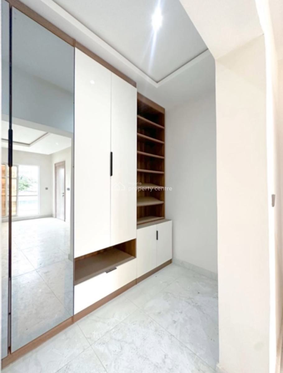 Super 3 Bedroom Apartment, Off Kofo Abayomi, Victoria Island (vi), Lagos, Flat / Apartment for Sale