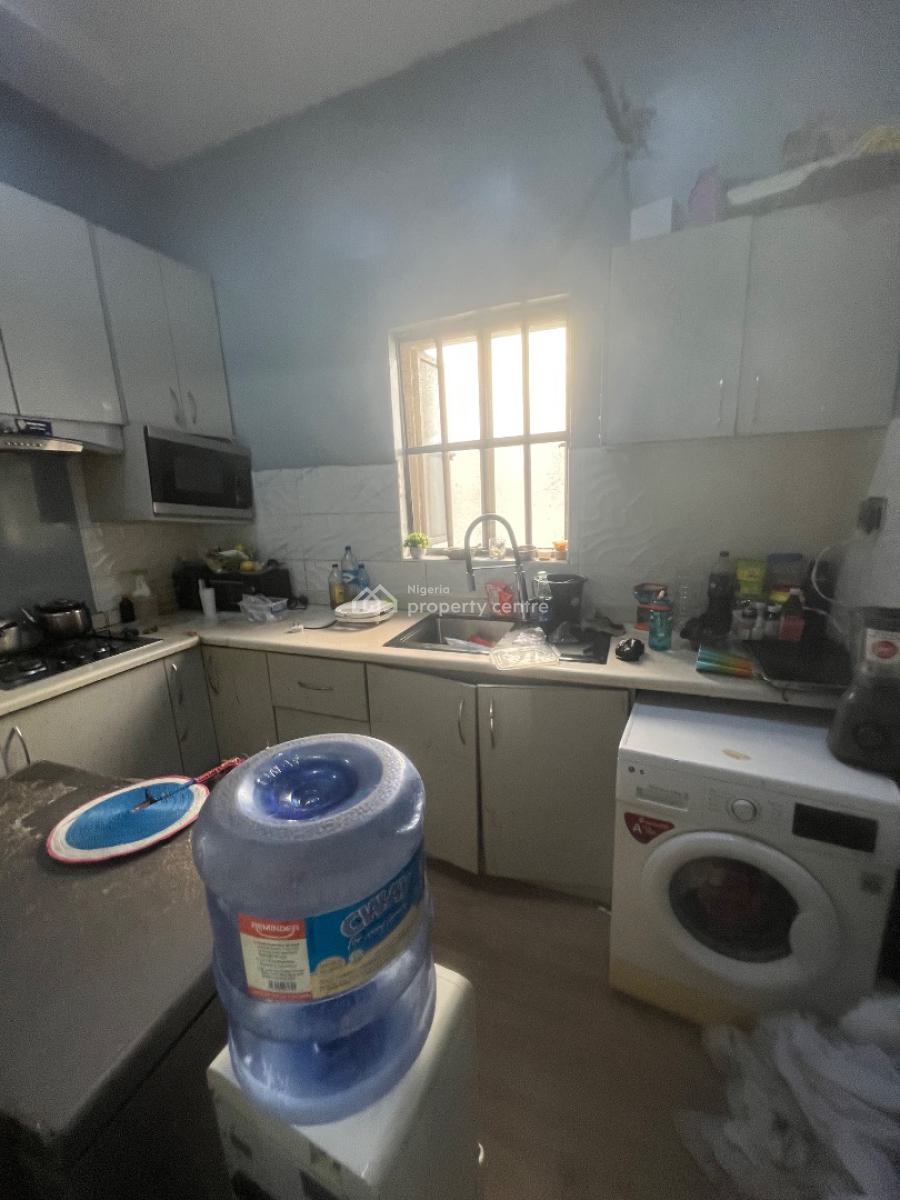 Beautiful 2 Bedroom Flat Upstairs, Off Mobil Road, Ilaje, Ajah, Lagos, House for Rent