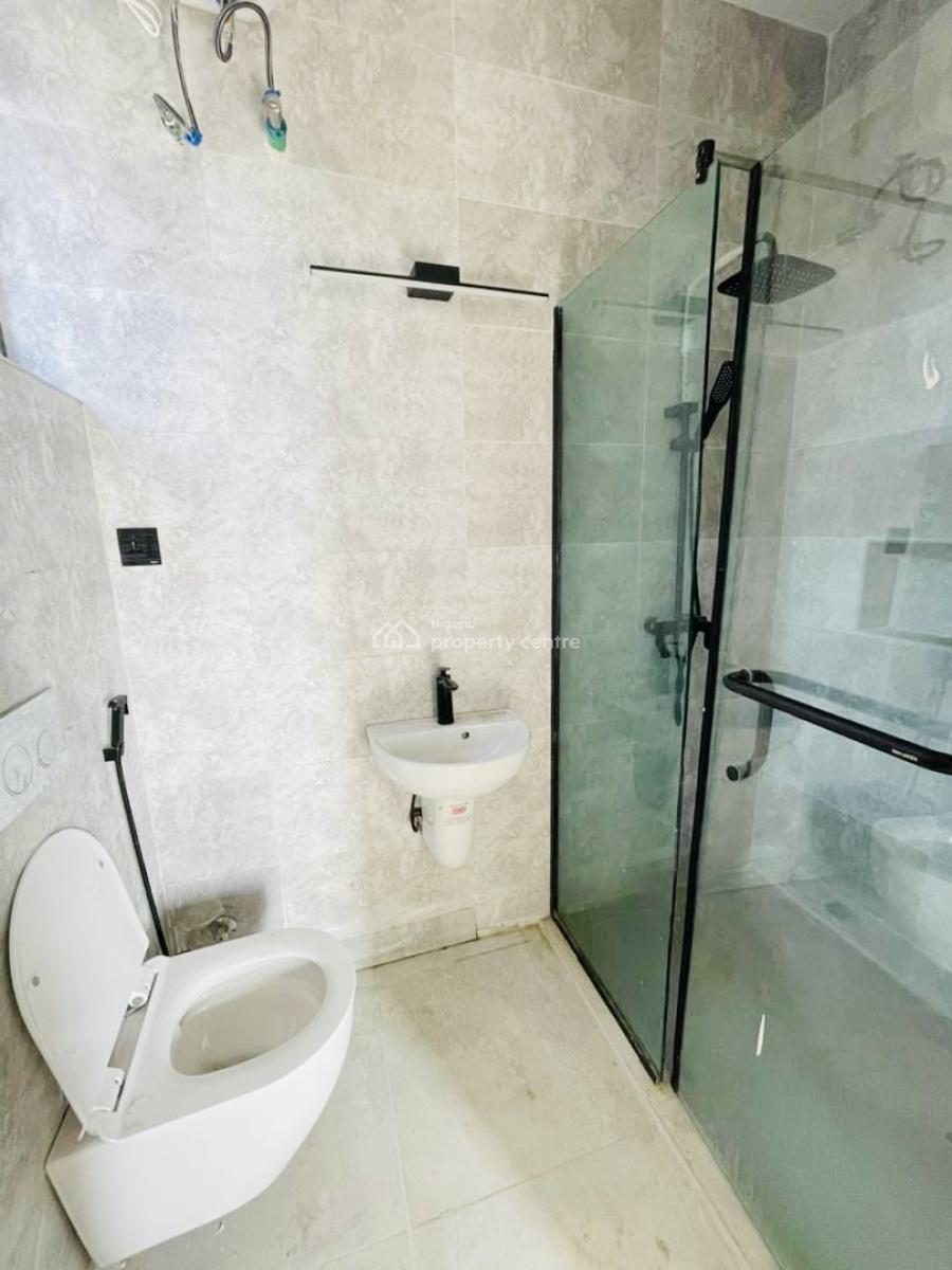 Well Built 1-bedroom Apartment, Ologolo, Lekki, Lagos, Flat / Apartment for Sale