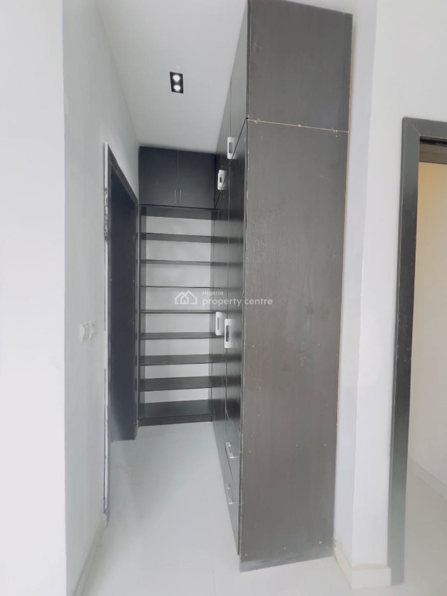 4 Bedroom Semi Detached Duplex with Bq, Ikota, Lekki, Lagos, Semi-detached Duplex for Sale