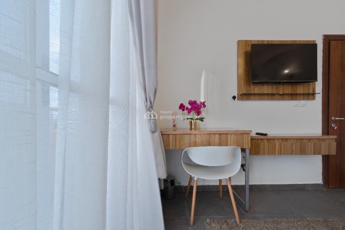 Modern 3 Bedroom Terrace Duplex with Excellent Facilities, Lekki Phase 1, Lekki, Lagos, Terraced Duplex Short Let