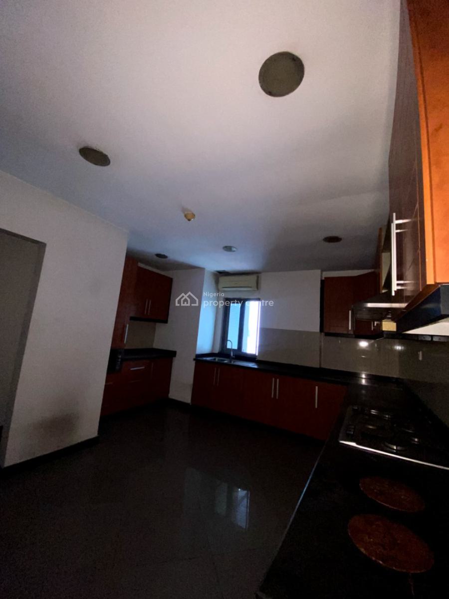 a Stunning 3-bedroom Apartment with a Room Bq on 4th Floor, Old Ikoyi, Ikoyi, Lagos, Flat / Apartment for Rent