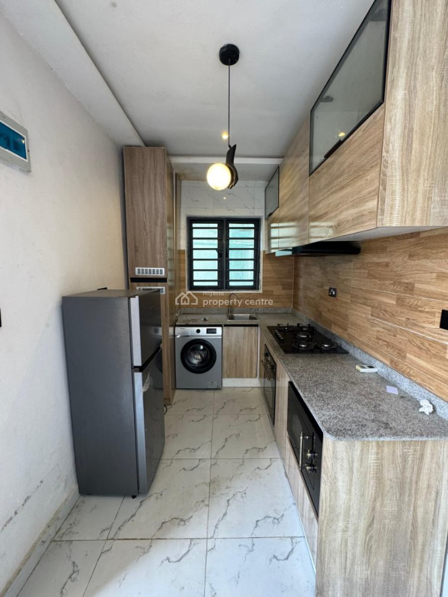 2-bedroom Apartment, Ologolo, Lekki, Lagos, Flat / Apartment for Rent