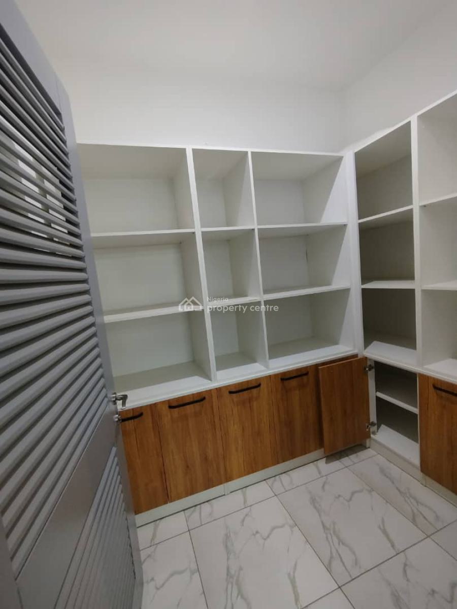 Massive Fully Furnished 3 Bedroom Flat on a Tarred Road with 24h Light, Mabushi, Abuja, Flat / Apartment for Rent