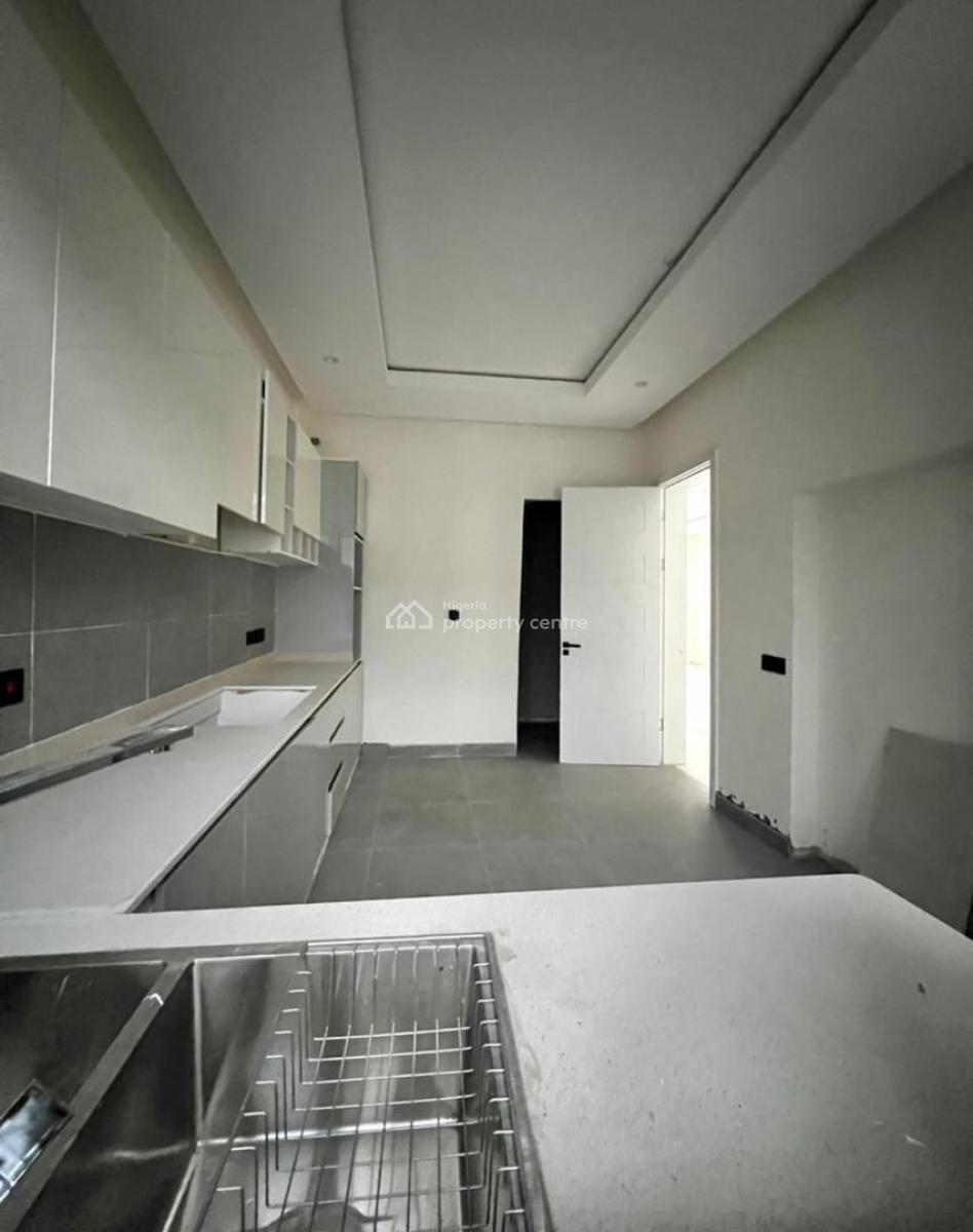 Brand New 4 Bedroom Terrace Duplex in a Secured Estate, Ikate, Lekki, Lagos, Terraced Duplex for Sale
