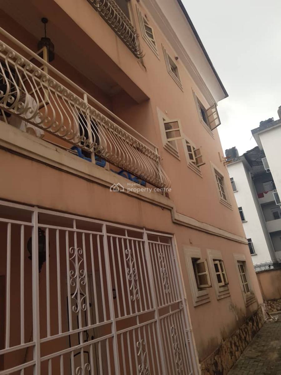 Well Maintain 3 Bedroom Apartment, Osapa London, Tin Can, Apapa, Lagos, Flat / Apartment for Rent
