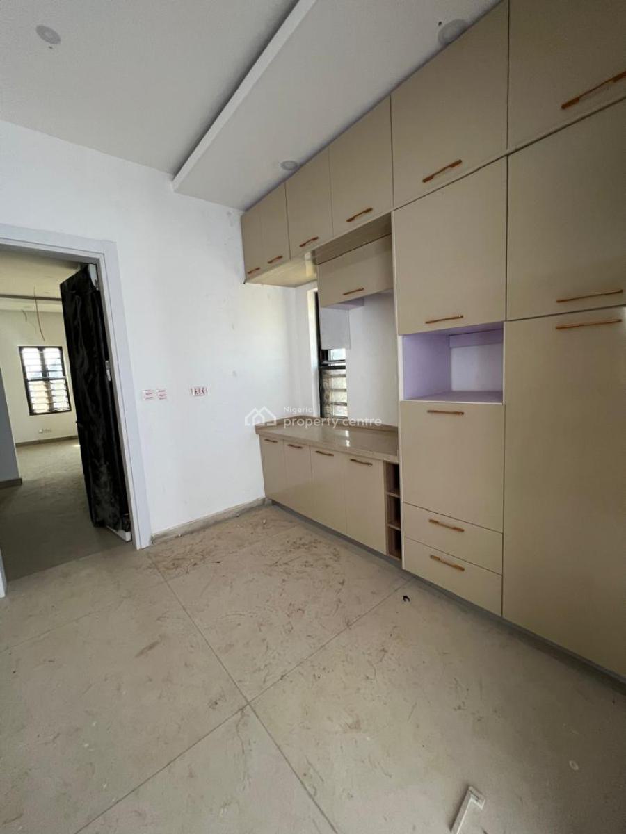 4-bedroom Detached Duplex, Guzape District, Abuja, Detached Duplex for Sale