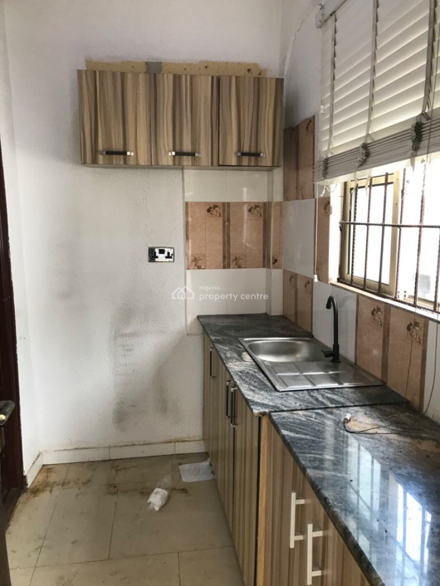 Very Standard and Clean Mini Flat Upstairs, Lekki Phase 1, Lekki, Lagos, Mini Flat (room and Parlour) for Rent