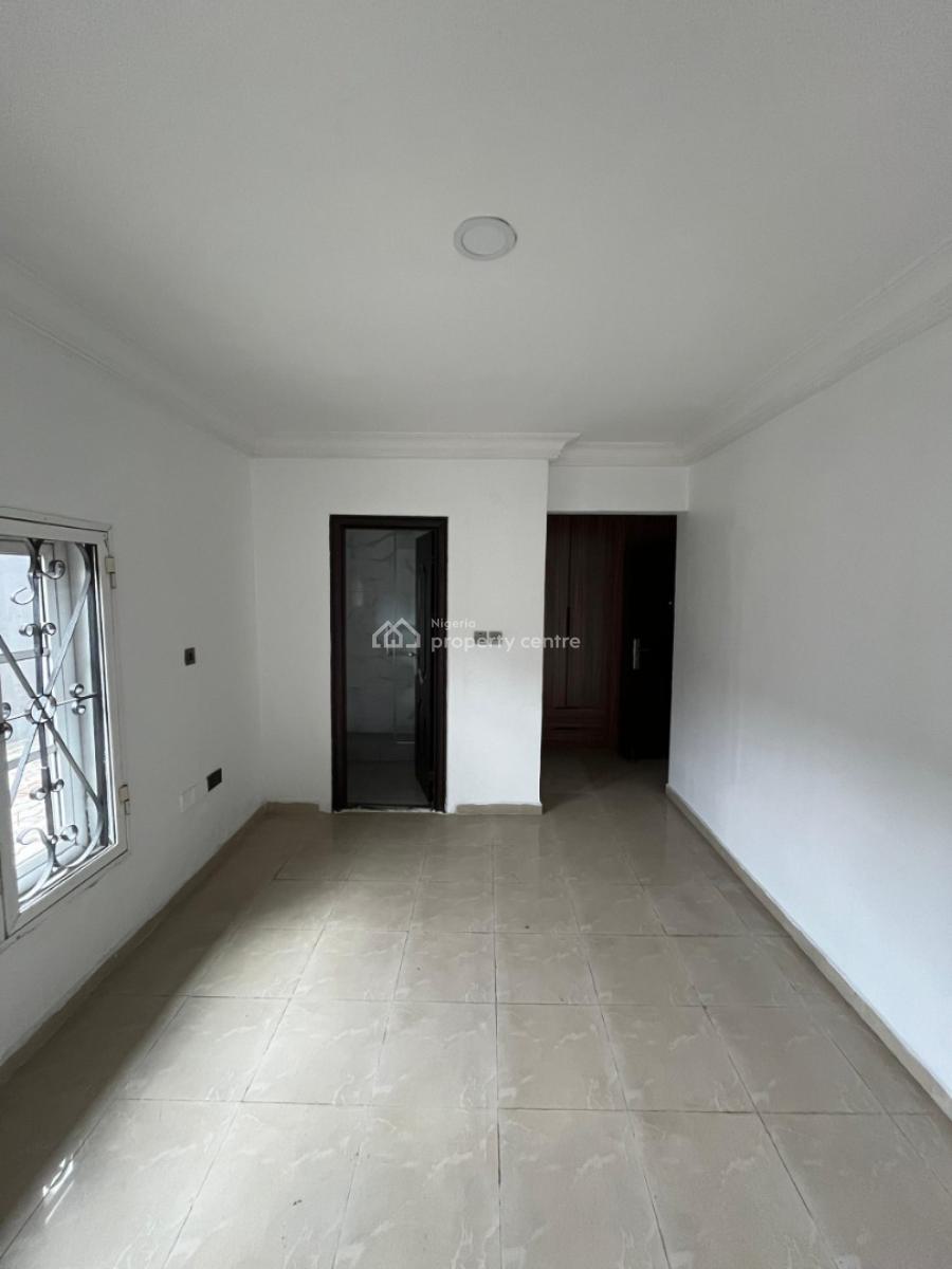 Exquisite 3 Bedroom Apartment with Bq, Lekki Phase 1, Lekki, Lagos, Flat / Apartment for Rent