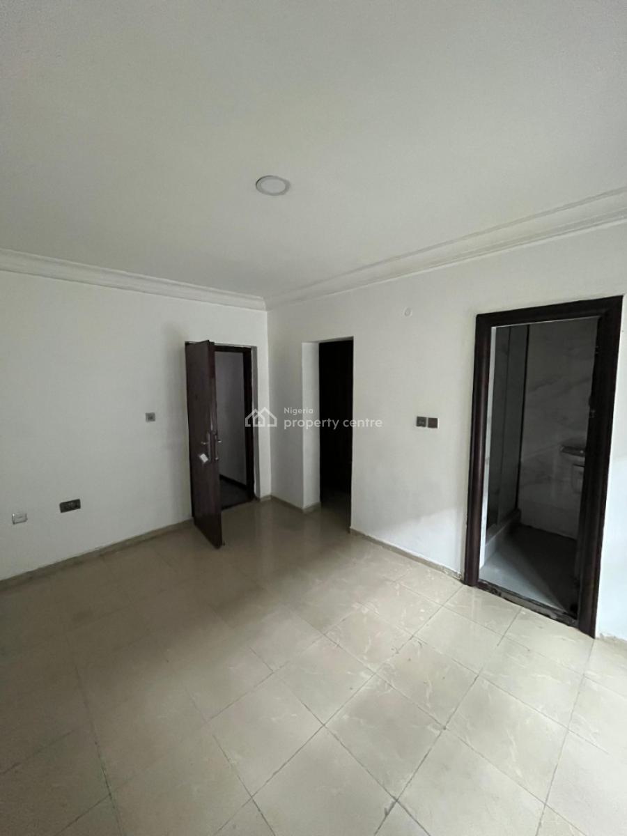 Exquisite 3 Bedroom Apartment with Bq, Lekki Phase 1, Lekki, Lagos, Flat / Apartment for Rent