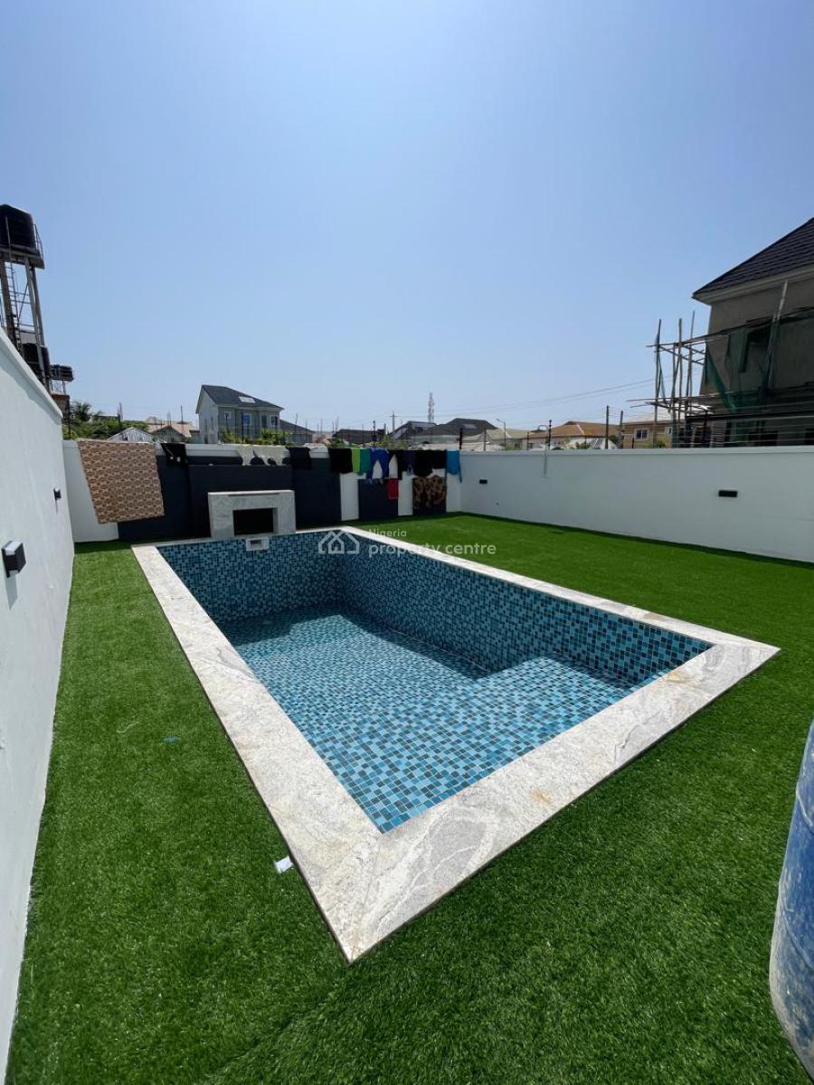 Beautifully Design 5 Bedroom Fully Detached with Cinema, Bq, Pool, New Road, Lekki, Lagos, Detached Duplex for Sale