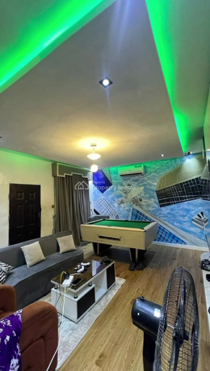 Fully Furnished 2 Bedroom Flat Ensuite Upstairs, Ojuelegba, Surulere, Lagos, Flat / Apartment for Rent