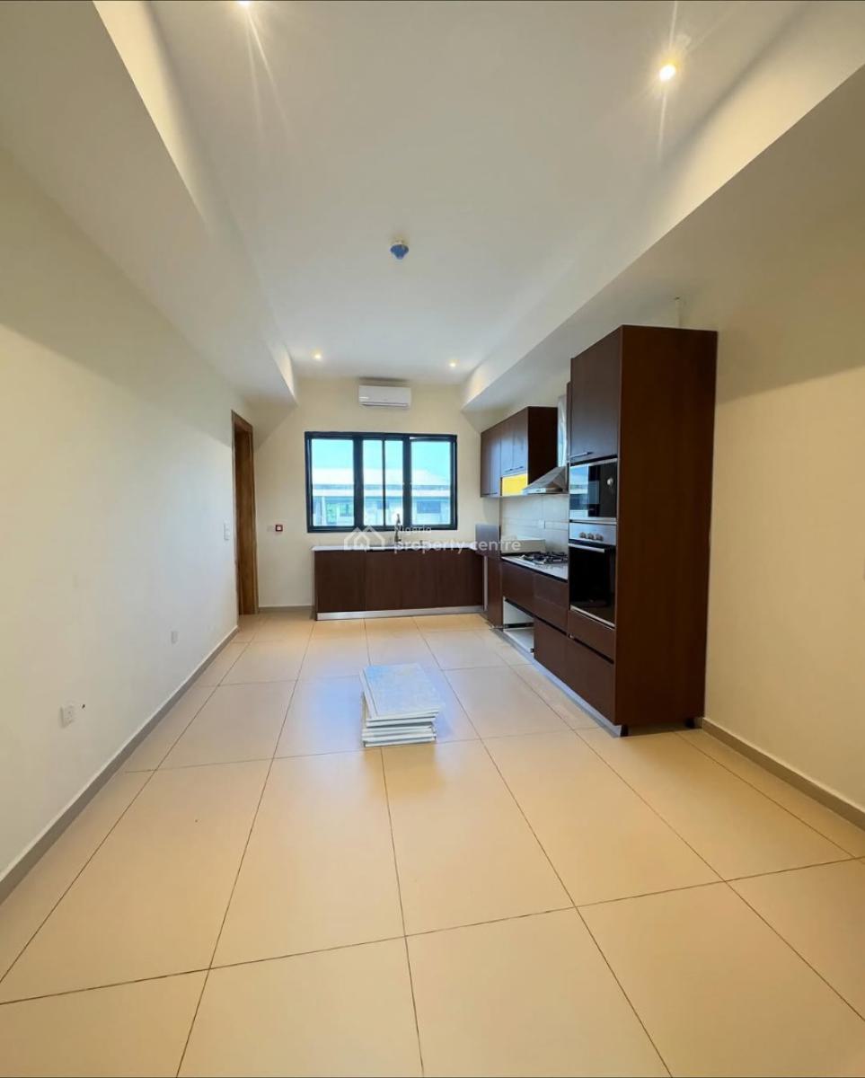 Newly Built 3 Bedroom Apartment, Victoria Island (vi), Lagos, Block of Flats for Sale