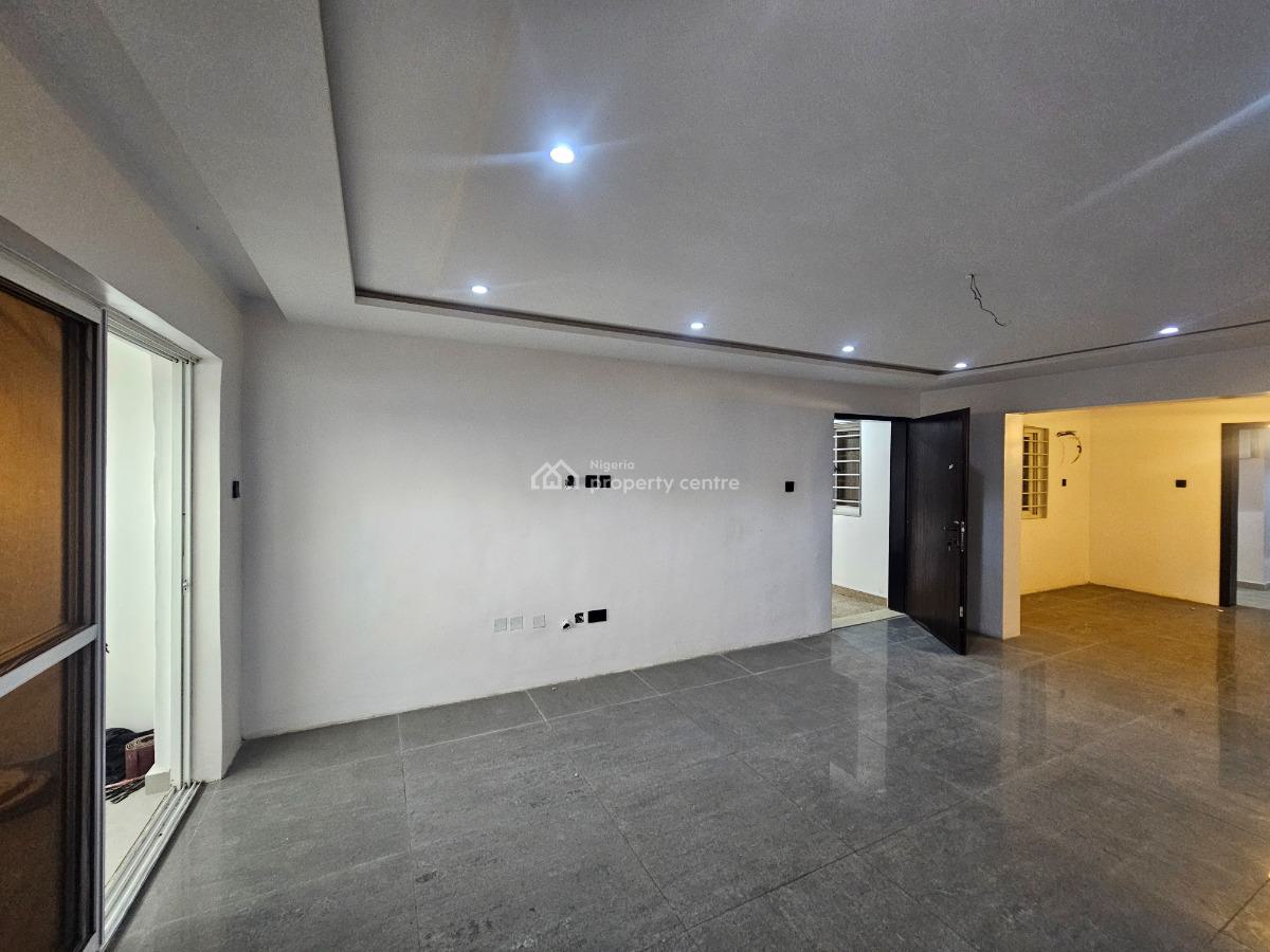 Luxury 3 Bedroom Apartment with Bq in a Gated Community, Off Admiralty Way, Lekki Phase 1, Lekki, Lagos, Flat / Apartment for Sale