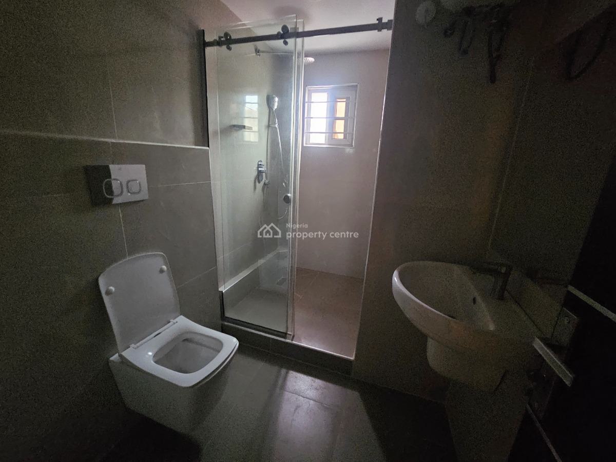 Luxury 3 Bedroom Apartment with Bq in a Gated Community, Off Admiralty Way, Lekki Phase 1, Lekki, Lagos, Flat / Apartment for Sale