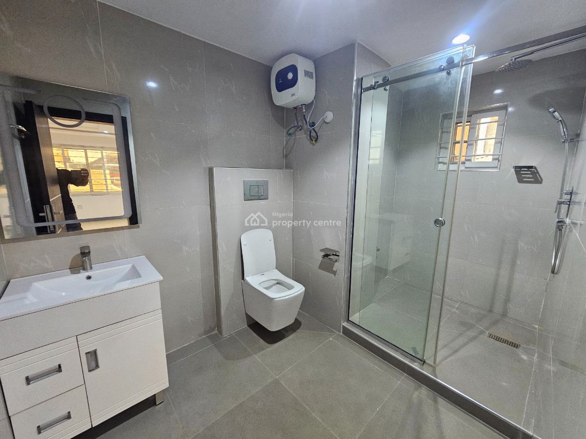 Luxury 3 Bedroom Apartment with Bq in a Gated Community, Off Admiralty Way, Lekki Phase 1, Lekki, Lagos, Flat / Apartment for Sale