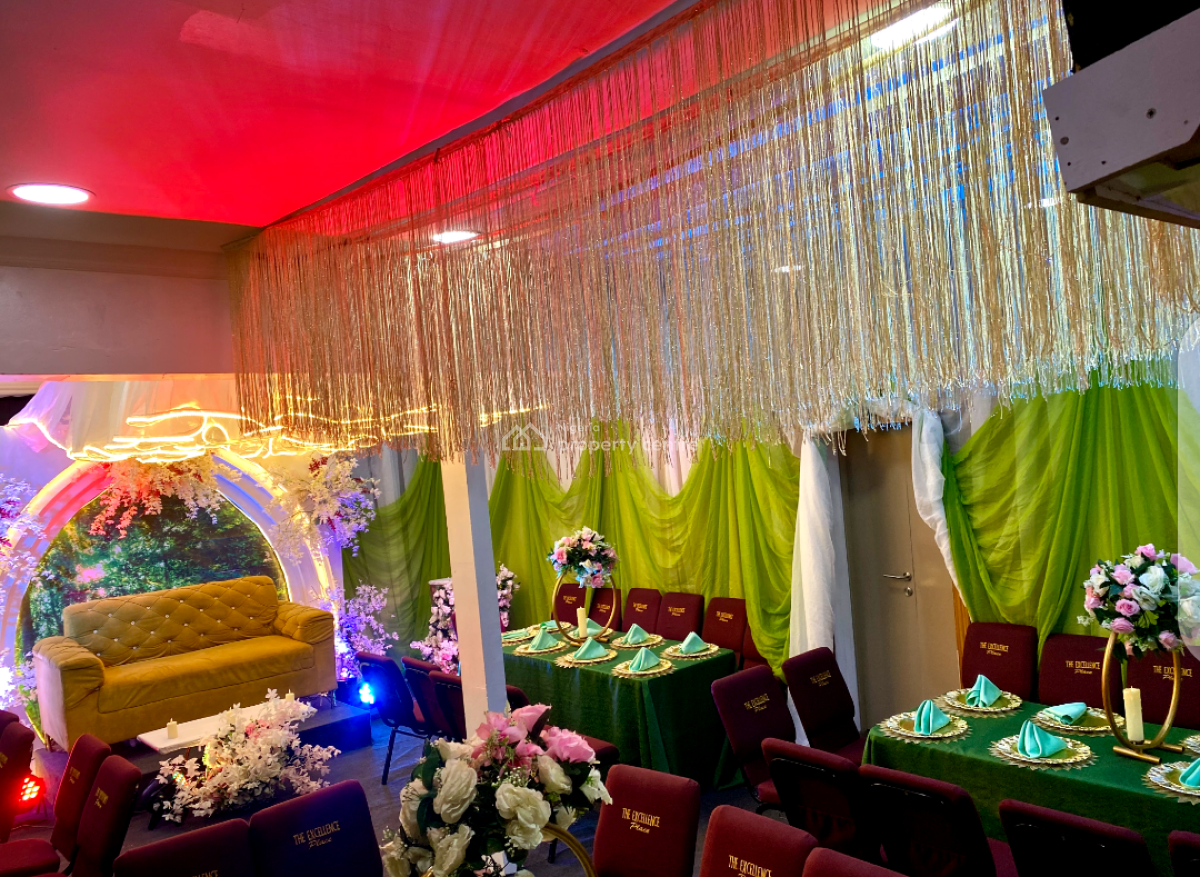Cozy Event Space, 25 Oladimeji Alo Street, Off Freedom Way (close to The Visa Center), Lekki Phase 1, Lekki, Lagos, Hall for Rent