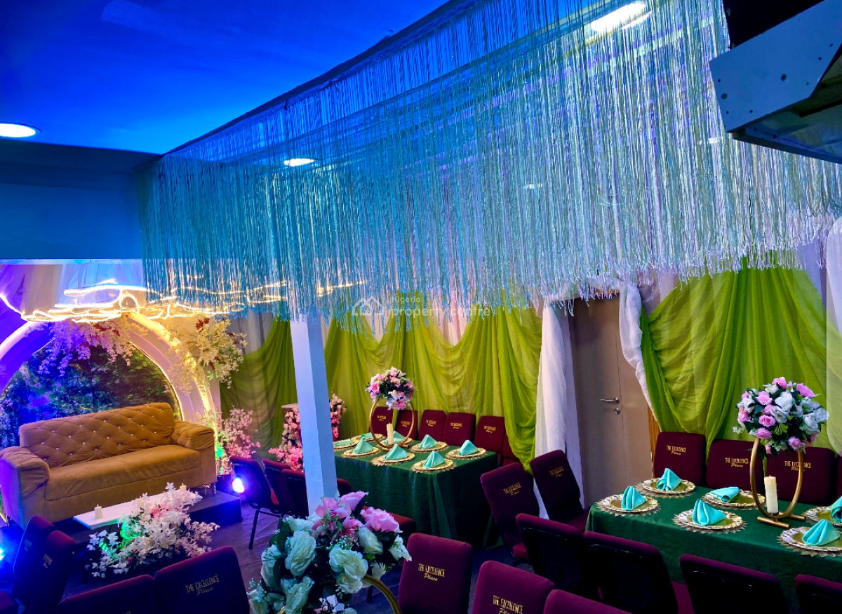 Cozy Event Space, 25 Oladimeji Alo Street, Off Freedom Way (close to The Visa Center), Lekki Phase 1, Lekki, Lagos, Hall for Rent